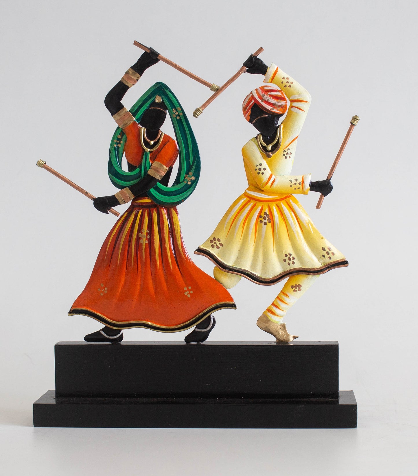 Wrought Iron Garba/Dandiya Dance – Handmade Cultural Memento