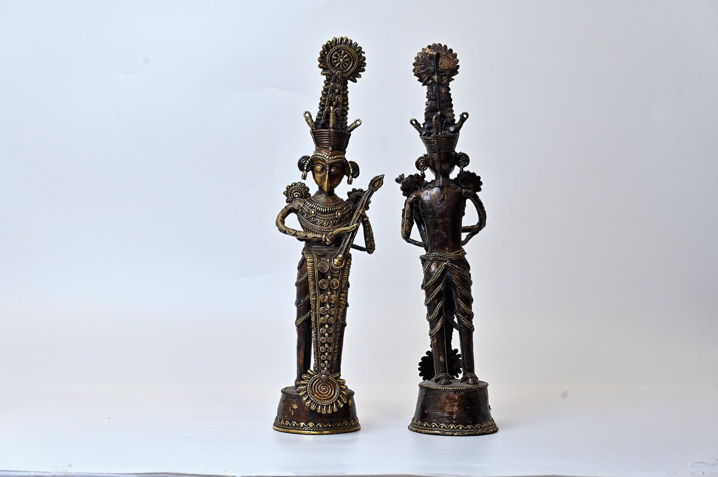 Brass Dhokra Jhitaku-Mitaki Statue – Tribal Harmony in Metal
