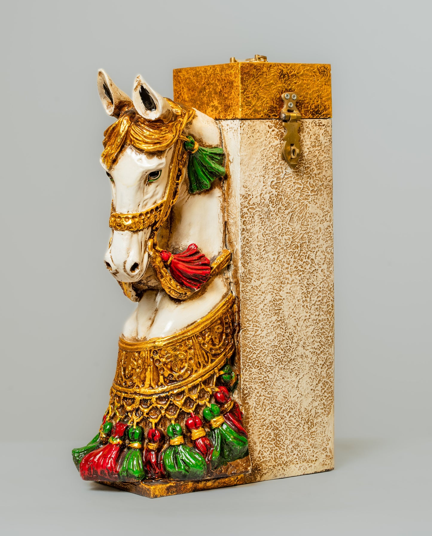 "Vibrant Polyresin Horse Head Wine Holder Stand"