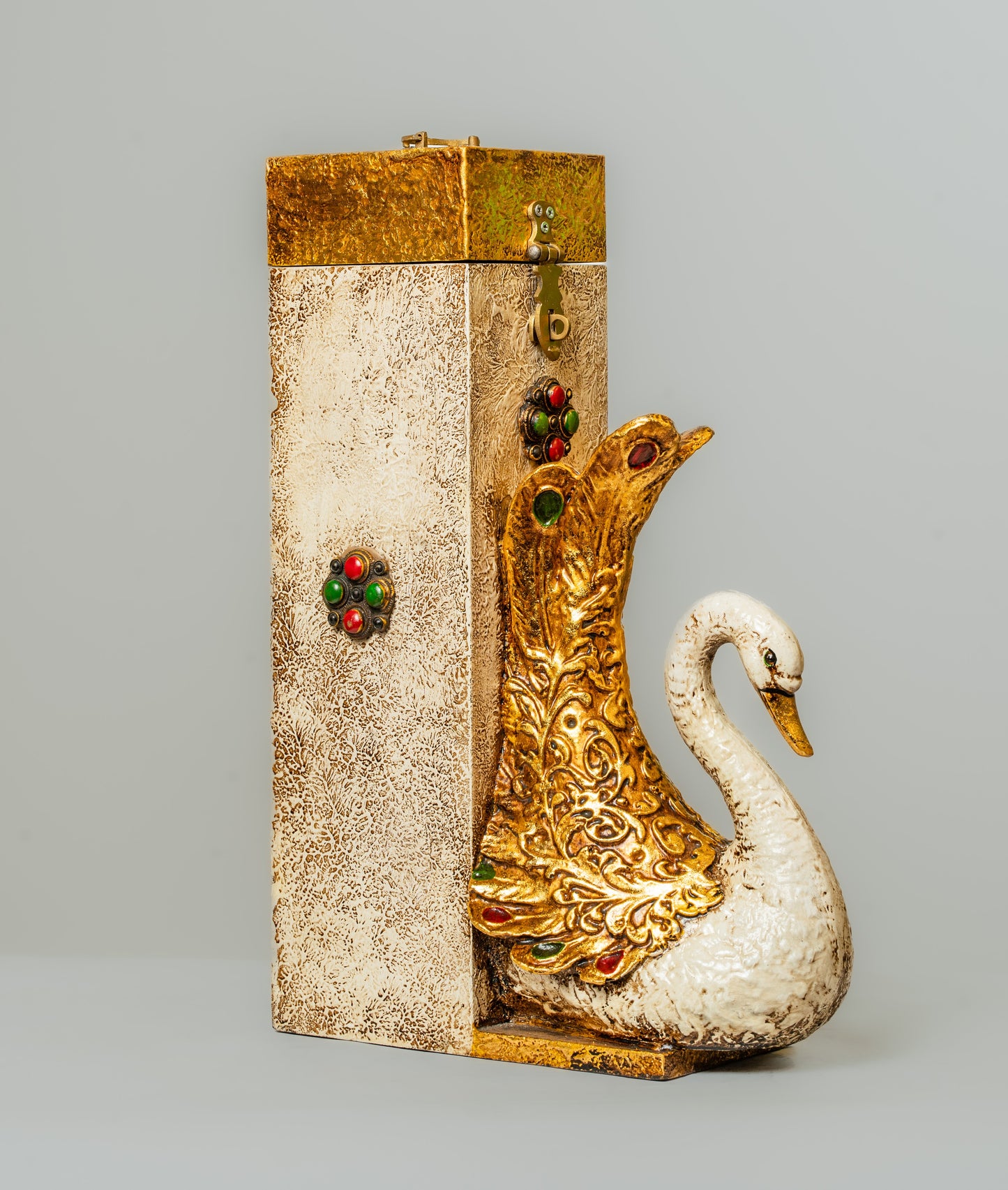 "Swan Head Polyresin Wine Holder Stand with Hand-Painted Details"