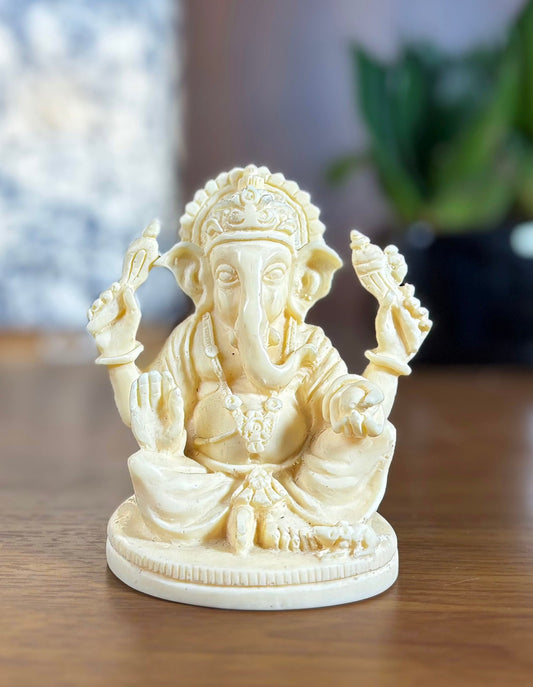 (NOT!) Ivory Ganesh Statue Medium | Resin Ganesha | 11cm